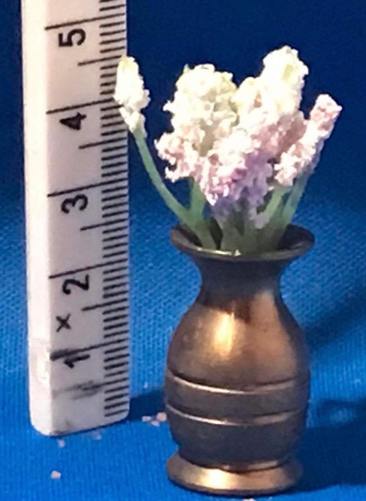 Poppenhuis vaasje met bloemen, Ophalen of Verzenden, Poppenhuis