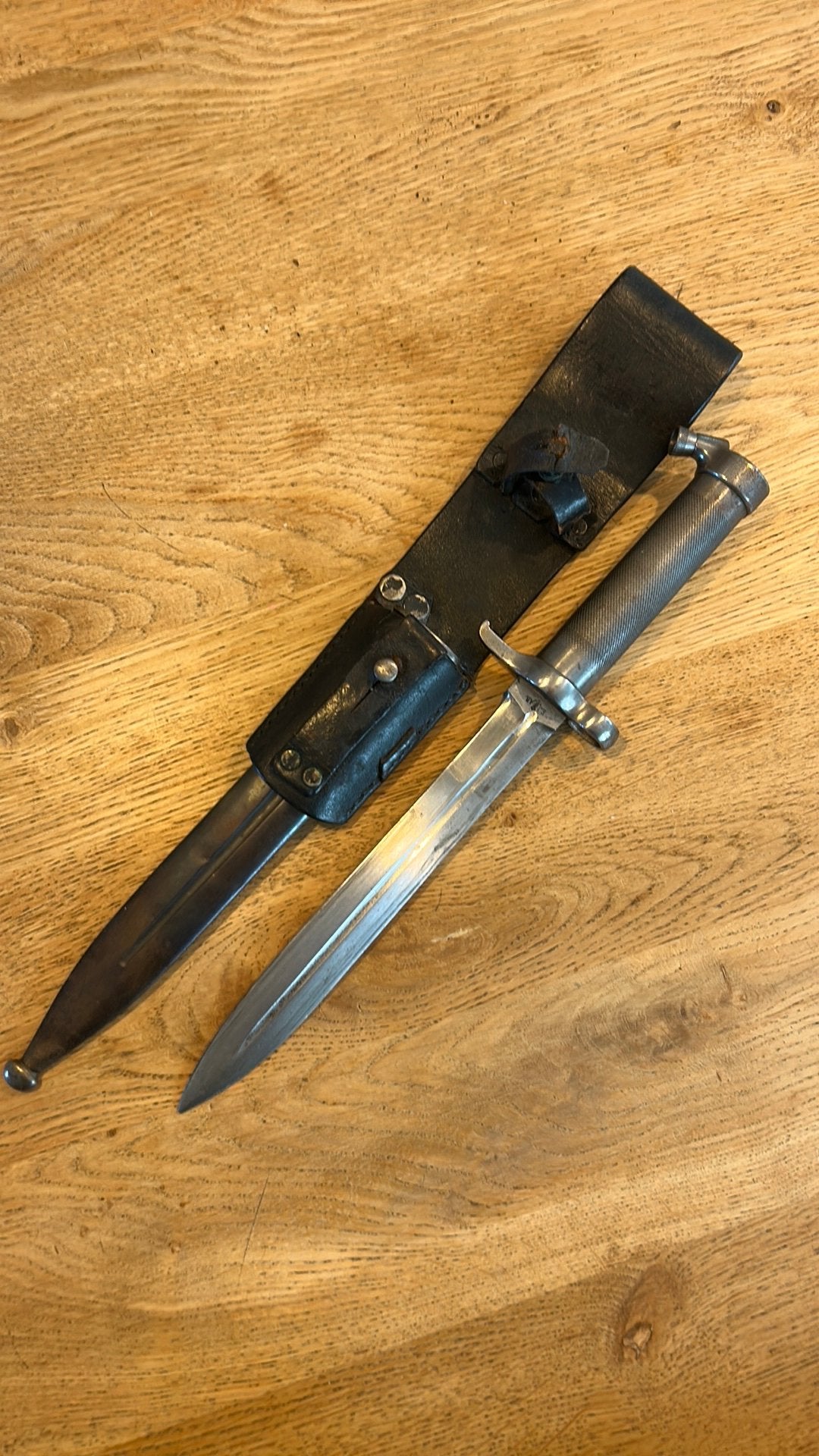 Zweedse bajonet M896 (SE2604), Verzamelen, Verzenden, Overige gebieden, Mes of Dolk