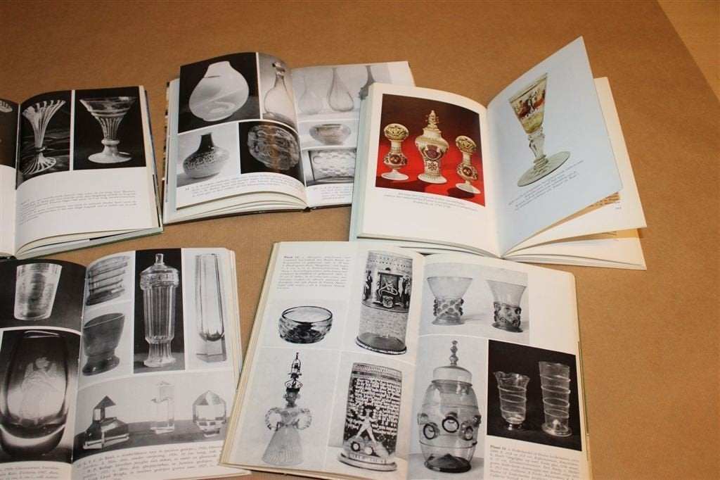 Partij Antiek Glas & Kristal — 5 Boeken Geïllustreerd, Ophalen of Verzenden