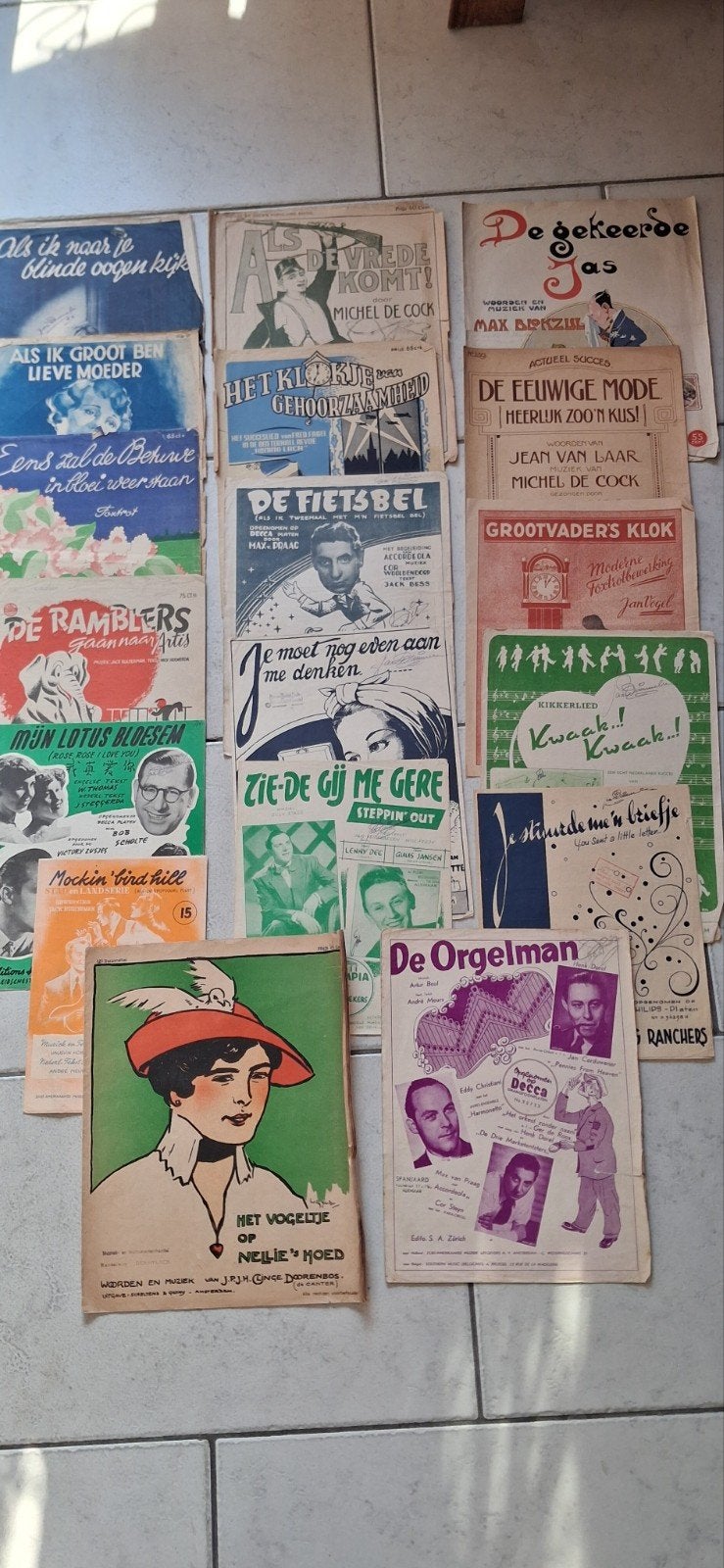 Vintage bladmuziek collectie - diverse artiesten stapel 5.-, Ophalen of Verzenden, Gelezen, Algemeen, Diverse artiesten