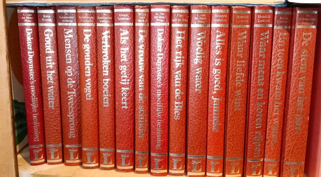 15 Streekromans  in prachtige kaften., Boeken, Ophalen of Verzenden, Zo goed als nieuw, Diverse auteurs