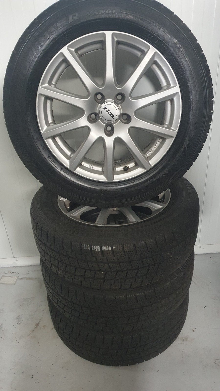 17" Winter Set Renault Traffic / Nissan NV300 5x114.3 Zgan!!, Banden en Velgen, 17 inch, 225 mm, Bestelwagen