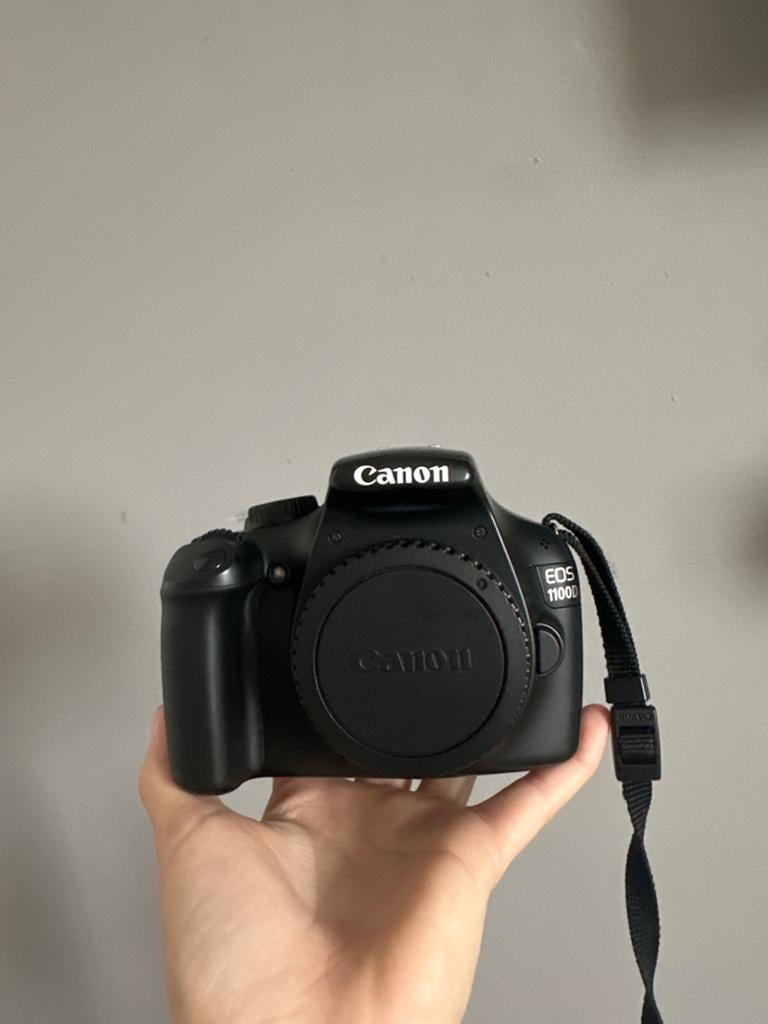 Canon EOS 1100D Spiegelreflexcamera met 3 lenzen&toebehoren, Gebruikt, Spiegelreflex, Canon, Ophalen of Verzenden