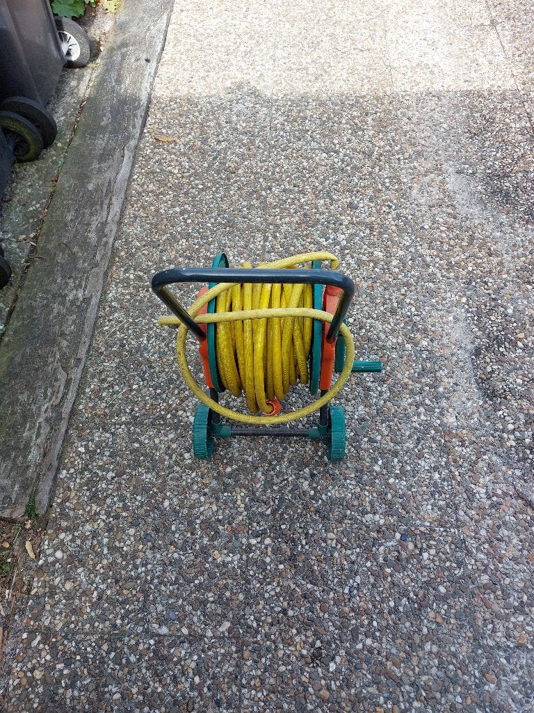 Slangenwagen met slang, Ophalen, Gebruikt, Tuinslang