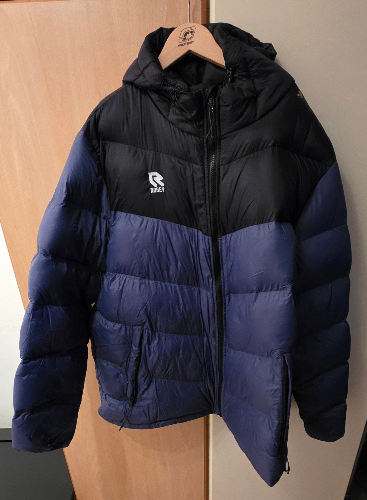 Robey jas, Ophalen of Verzenden, Zo goed als nieuw, Overige maten, Blauw