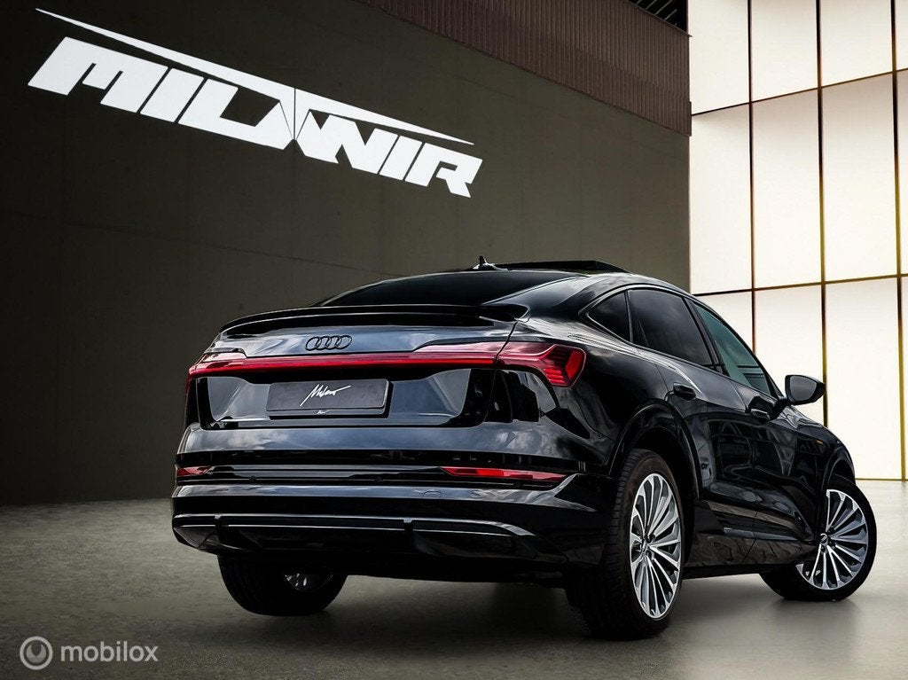 Audi E-tron sportback 55 Quattro |Pano|B&O|HUD|360, Auto's, Audi, Gebruikt, Zwart, Zwart, Leder