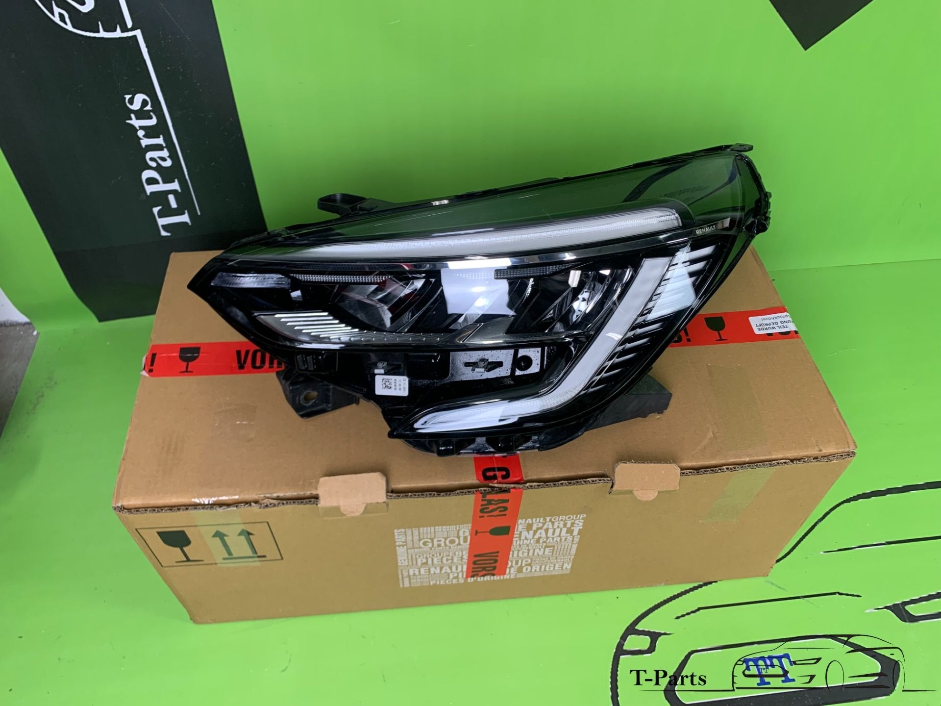 renault clio 5 koplamp links 260606923R lamp, Info@fabrikant.eu, Fabrikant BV, Renault, Nieuw