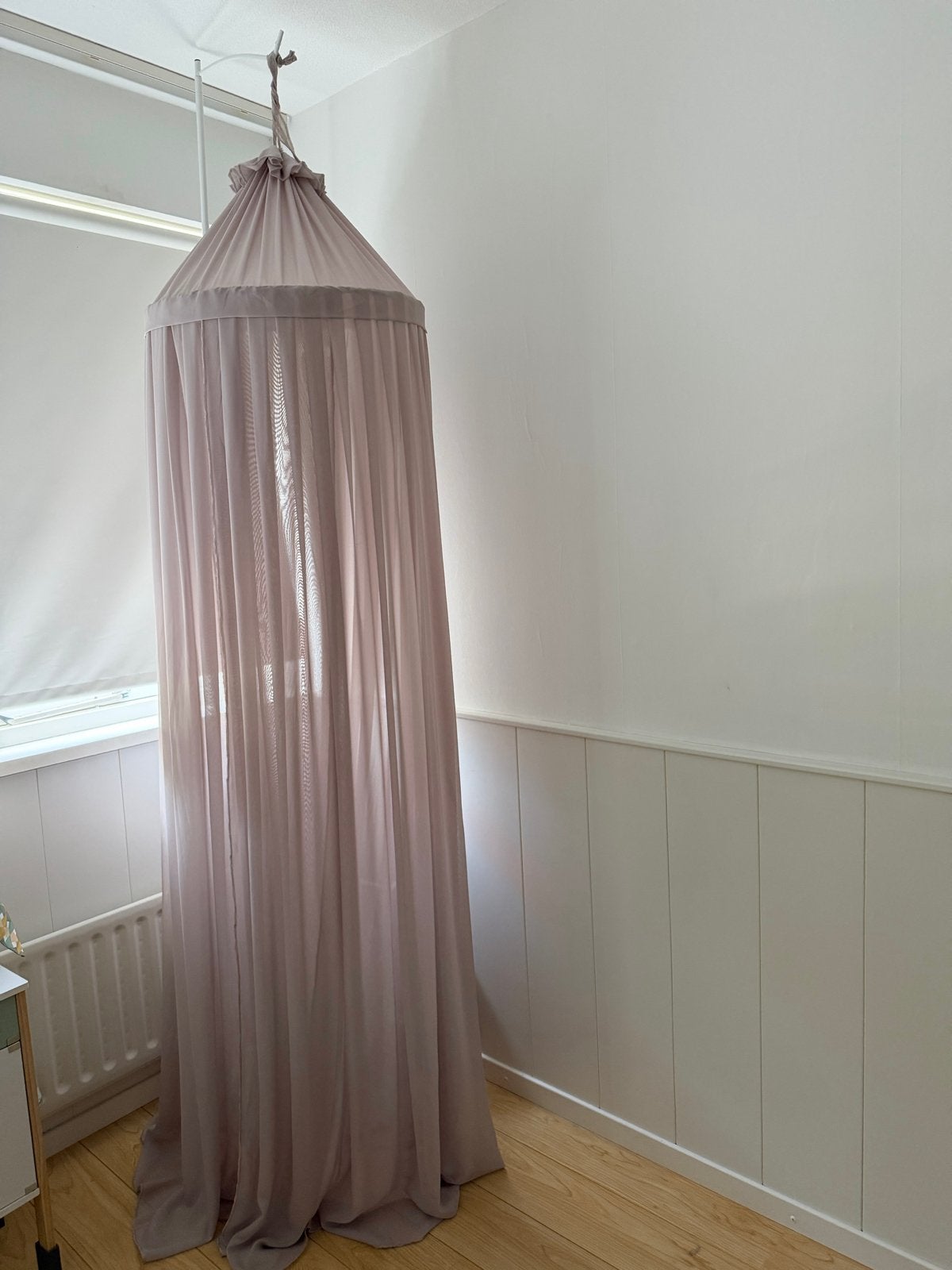 Mooie champagne kleur klamboe met standaard, Ophalen, Zo goed als nieuw, 180 cm of meer, Minder dan 70 cm