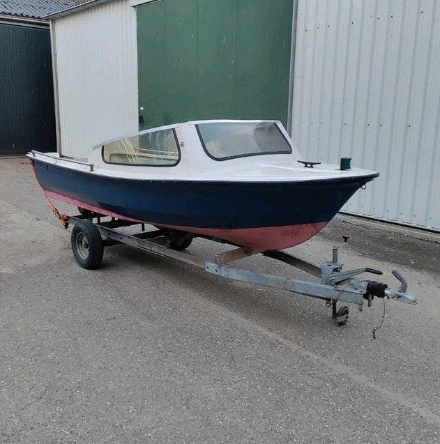 Boot met trailer opknapper, Ophalen, Polyester