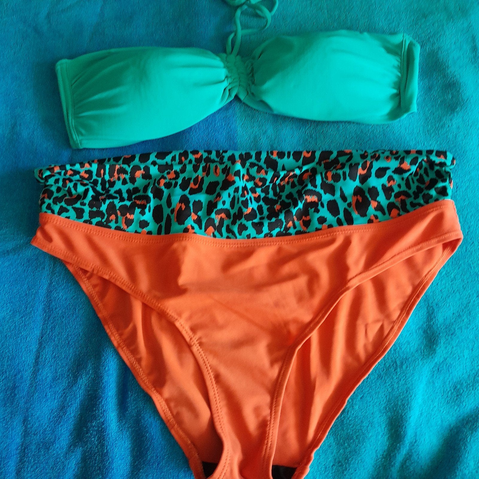 Nieuwe partij tweedelige badmode - Bikini's en zwemkleding, Ophalen of Verzenden, Nieuw, Bikini