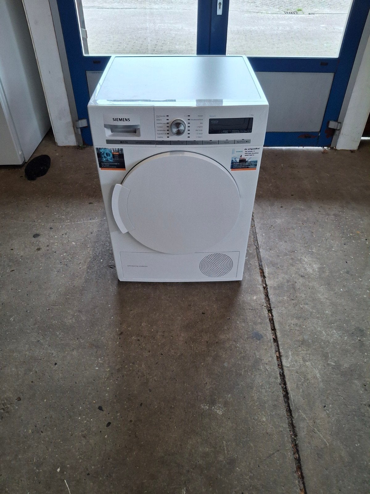 Siemens warmtepompdroger IQ700, Minder dan 85 cm, Siemens, 8 tot 10 kg, Refurbished