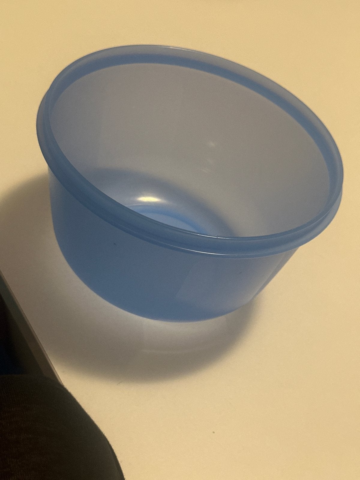 Tupperware Ruimtekom 2 Liter - Blauw (los zonder deksel), Huis en Inrichting, Keuken | Tupperware, Ophalen of Verzenden, Gebruikt