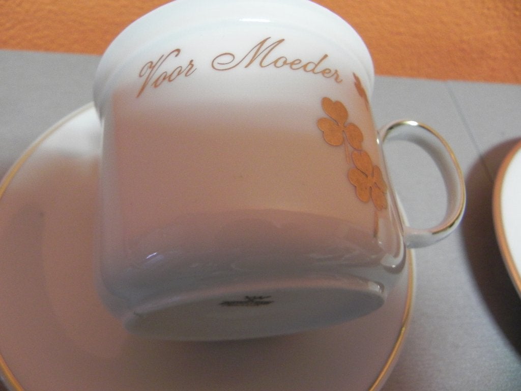 kop en schotel  mosa  van alles wat, Huis en Inrichting, Keuken | Servies, Overige merken, Ophalen of Verzenden, Zo goed als nieuw