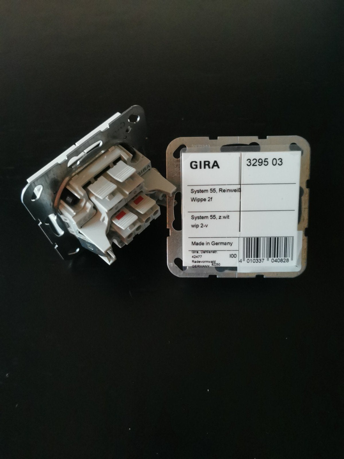 GIRA Pulsschakelaar 2-voudig 315500 met bedieningswip (2x), Ophalen of Verzenden, Nieuw, Gira, Schakelaar