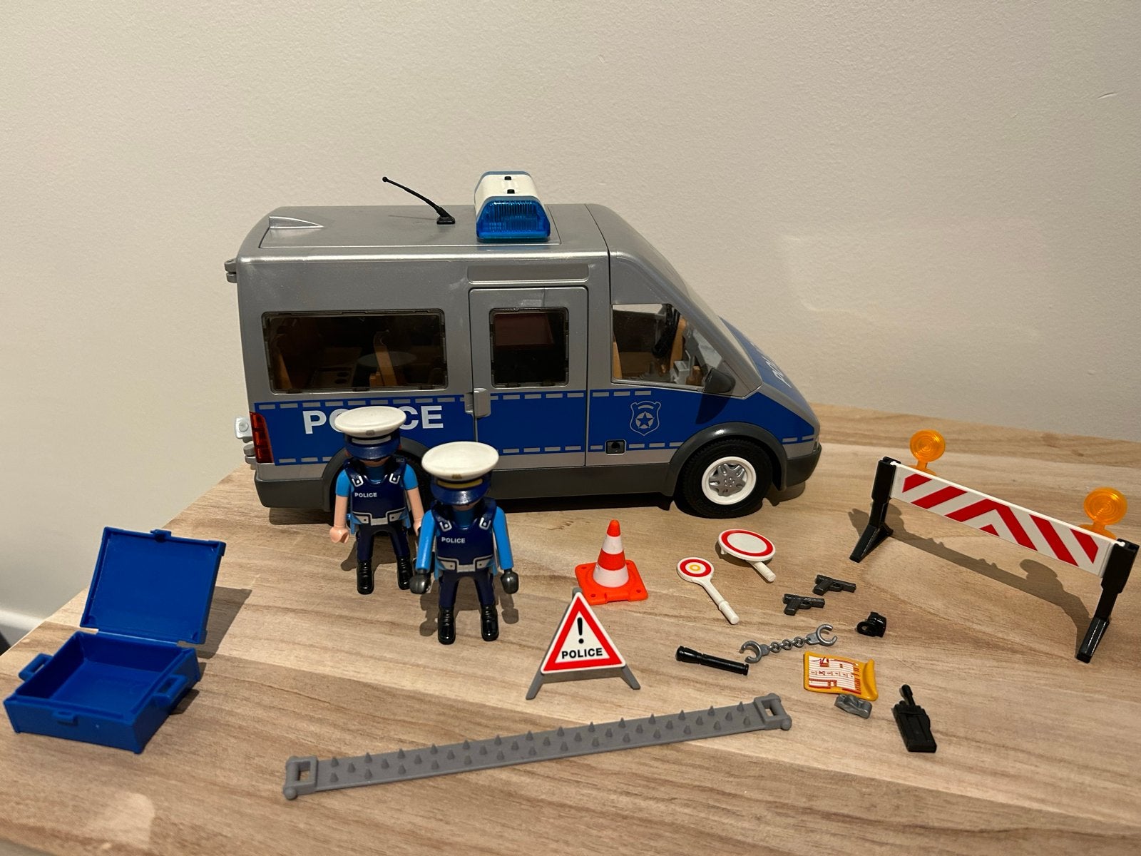 Playmobil Politiebus met agenten en accessoires 9236, Ophalen of Verzenden, Gebruikt