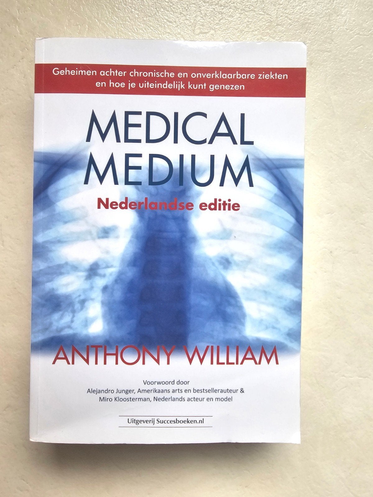 Medical Medium Nederlandse editie Anthony William, Ophalen of Verzenden, Zo goed als nieuw
