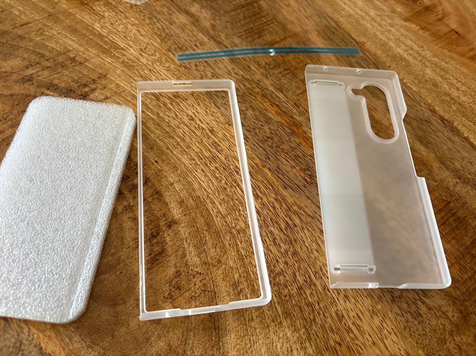 Nieuwe telefoon hoes voor de Samsung Z fold 6, Ophalen of Verzenden, Nieuw, Overige modellen, Frontje of Cover