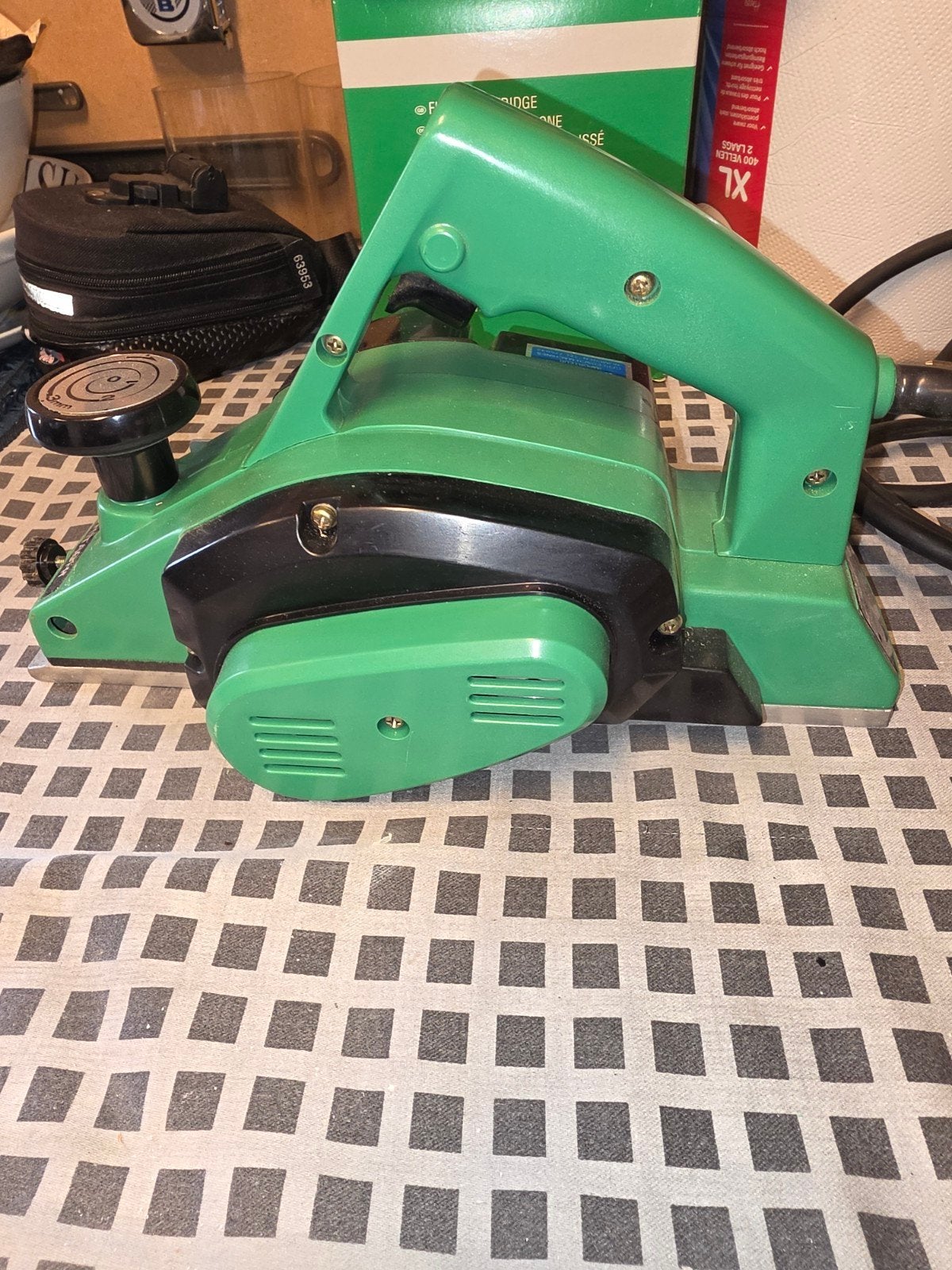 Mooie Hitachi P20SA Schaafmachine, Ophalen, Gebruikt
