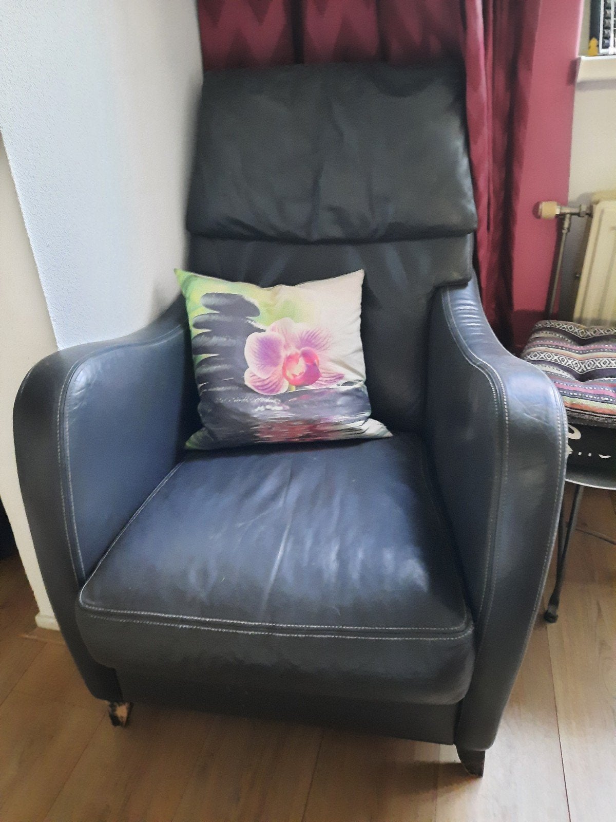 Gratis afhalen: stevige, kalfslederen relaxfauteuil, Ophalen, Gebruikt, 50 tot 75 cm, Leer