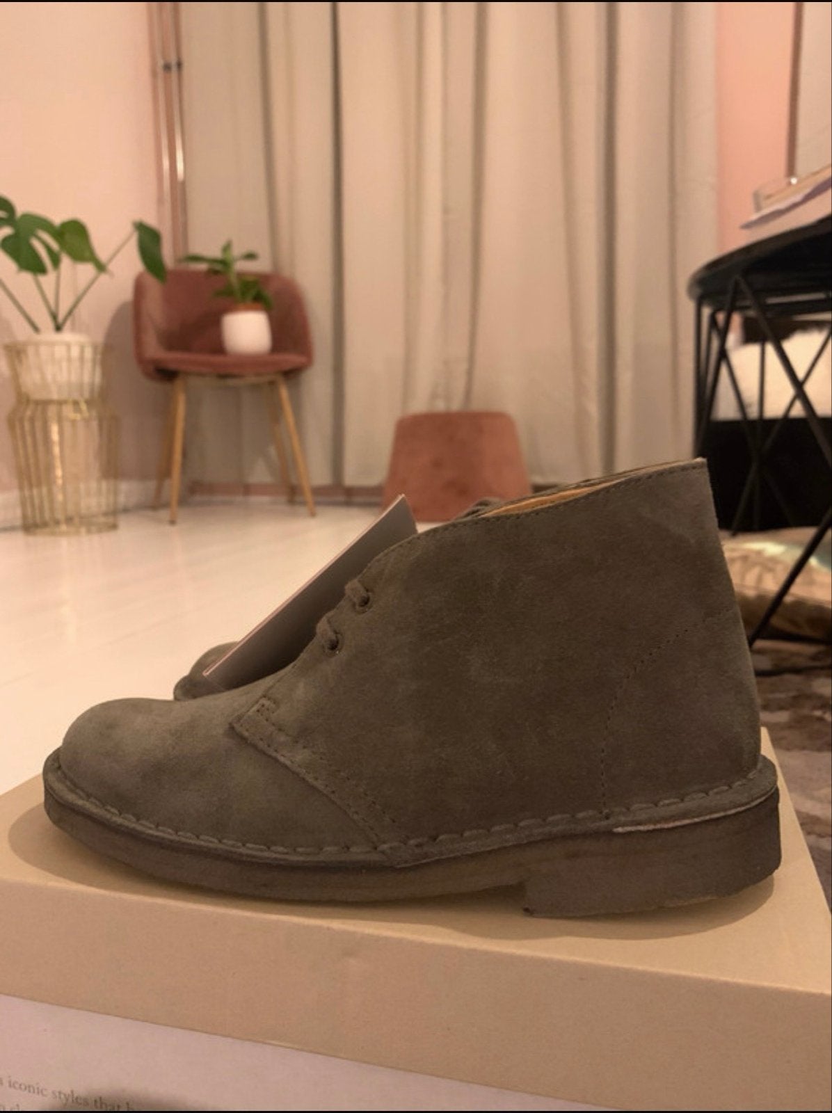 Clarks Desert Boots - Nieuw in doos 36, Lage of Enkellaarzen, Nieuw, Ophalen of Verzenden, Groen