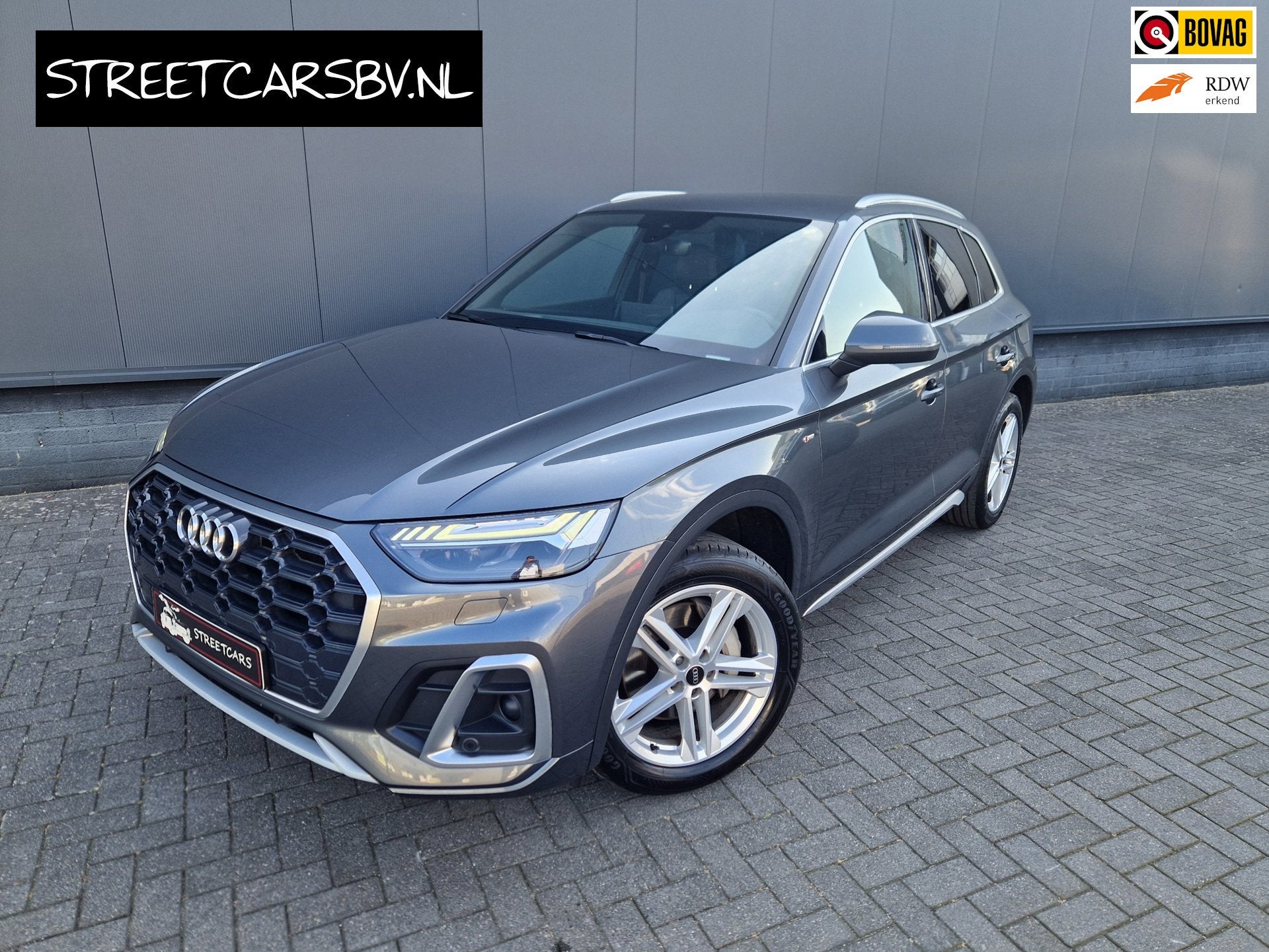 Audi Q5 50 TFSI e S edition SOH 100% /ACC /Matrix /Trekhaak, Automaat, Gebruikt, Zwart, 4 cilinders