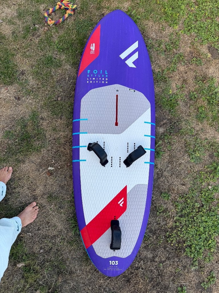 Fanatic Foilstyler 103L – 40 Years Limited Edition, Watersport en Boten, Ophalen, 3.5 tot 5 m², Minder dan 250 cm, Fanatic