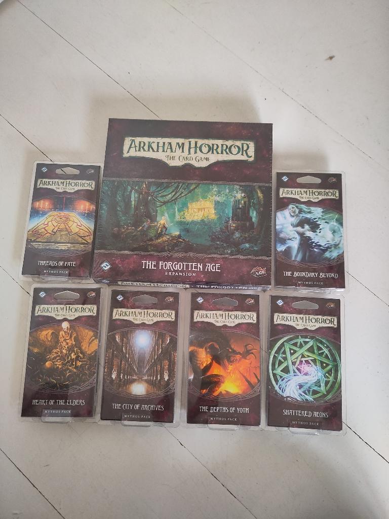 Arkham Horror LCG: The Forgotten Age complete set, Een of twee spelers, Ophalen of Verzenden, Nieuw, Fantasy Flight Games