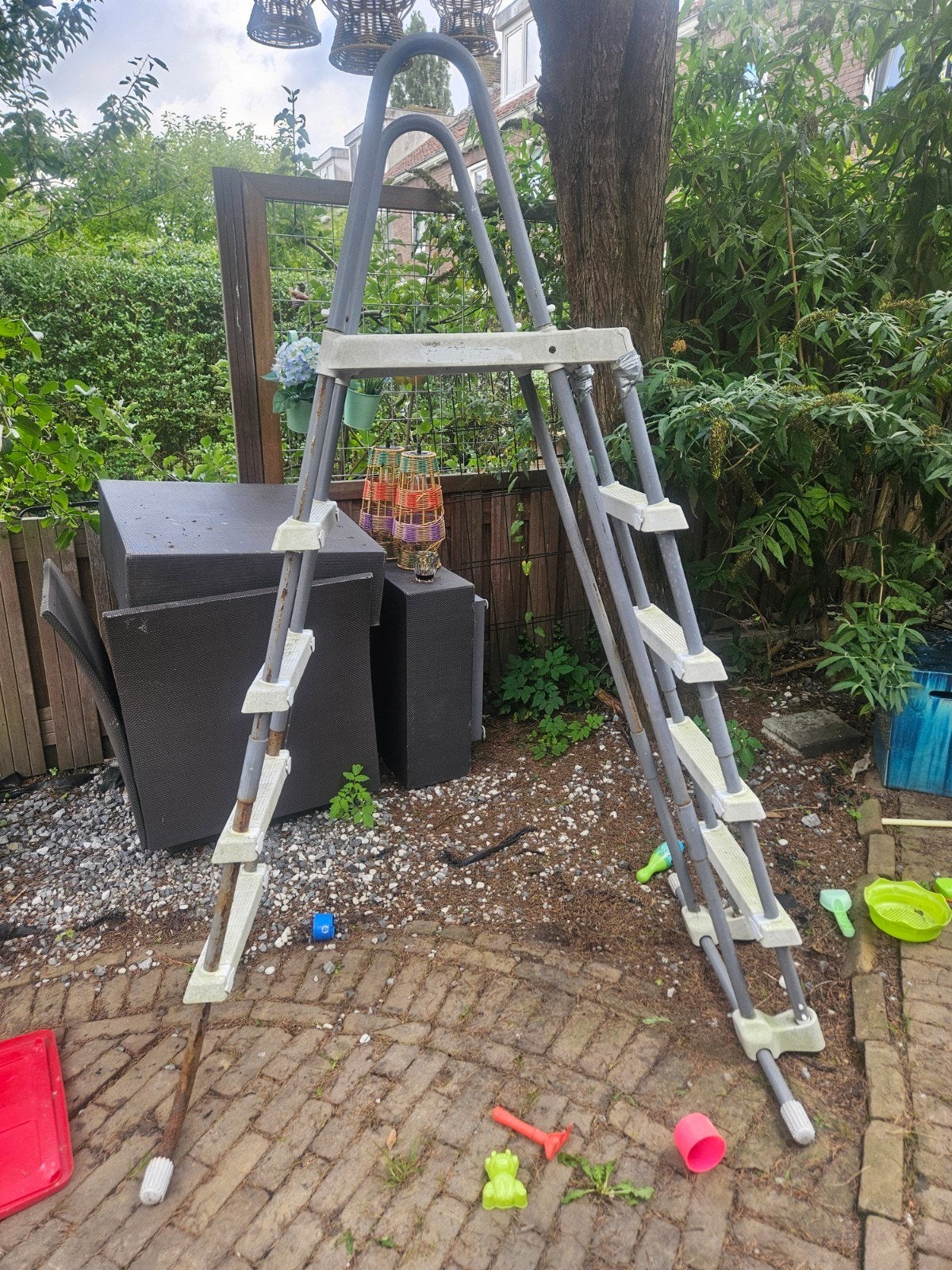 gratis af te halen zwembadtrap, Tuin en Terras, Ophalen, Gebruikt