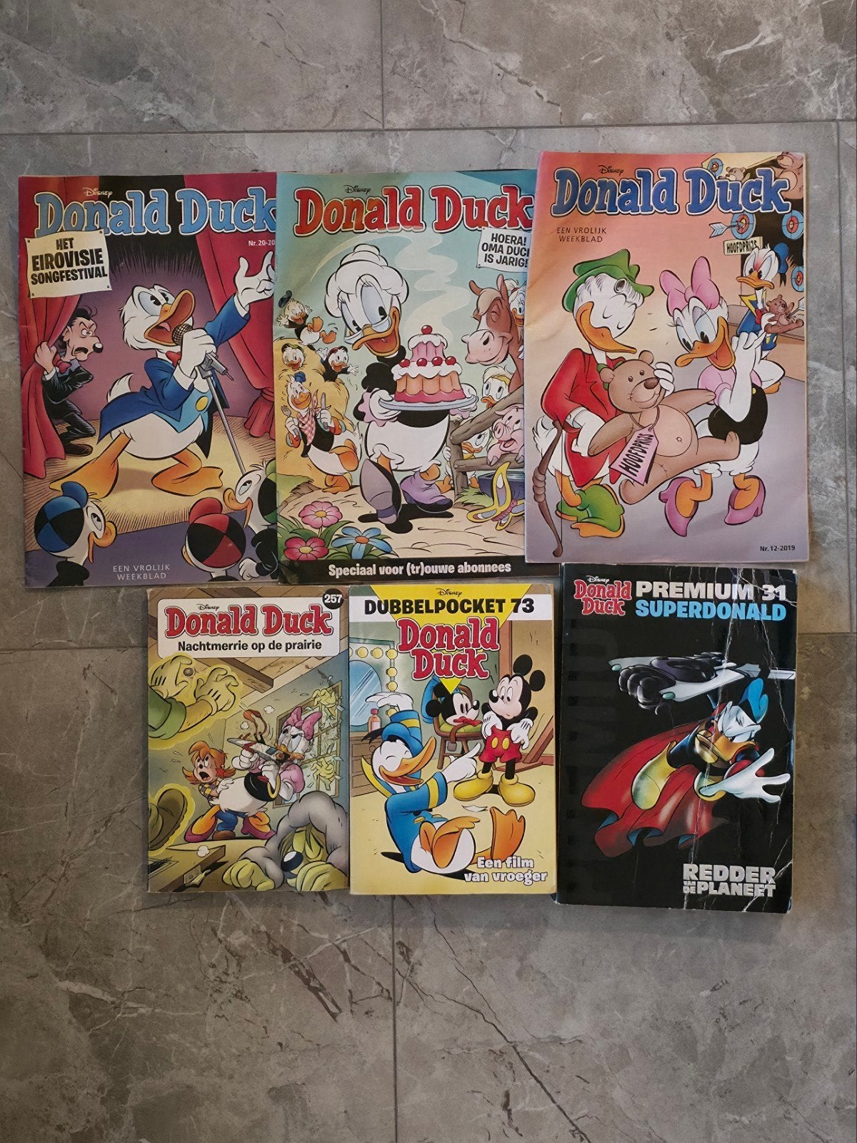 Donald Duck tijdschriften en leesboeken - 6 stuks, Boeken, Stripboeken, Meerdere stripboeken, Ophalen of Verzenden, Gelezen