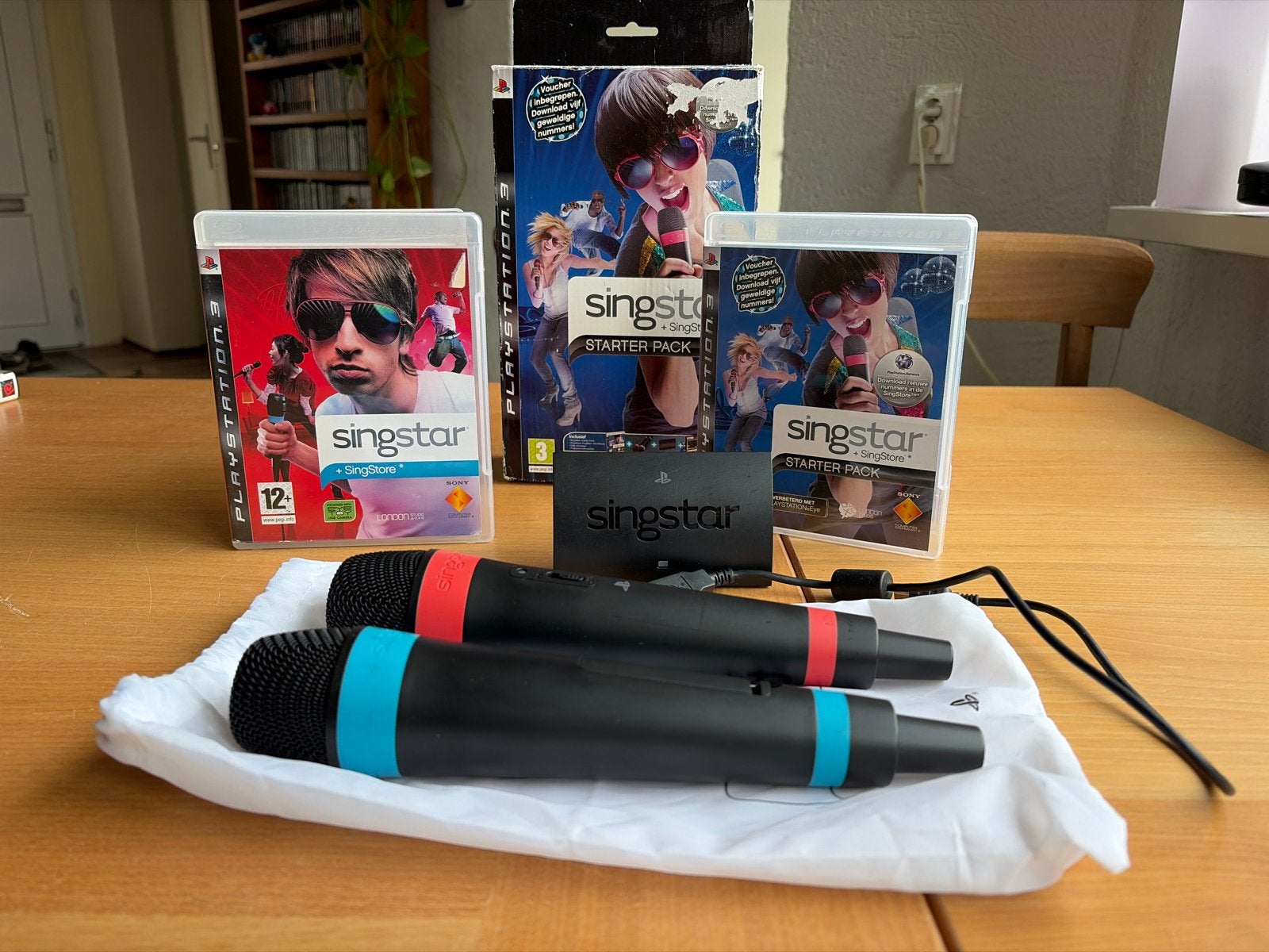 SingStar Starter Pack met 2 microfoons voor PlayStation 3, Muziek, Gebruikt, 2 spelers, Eén computer