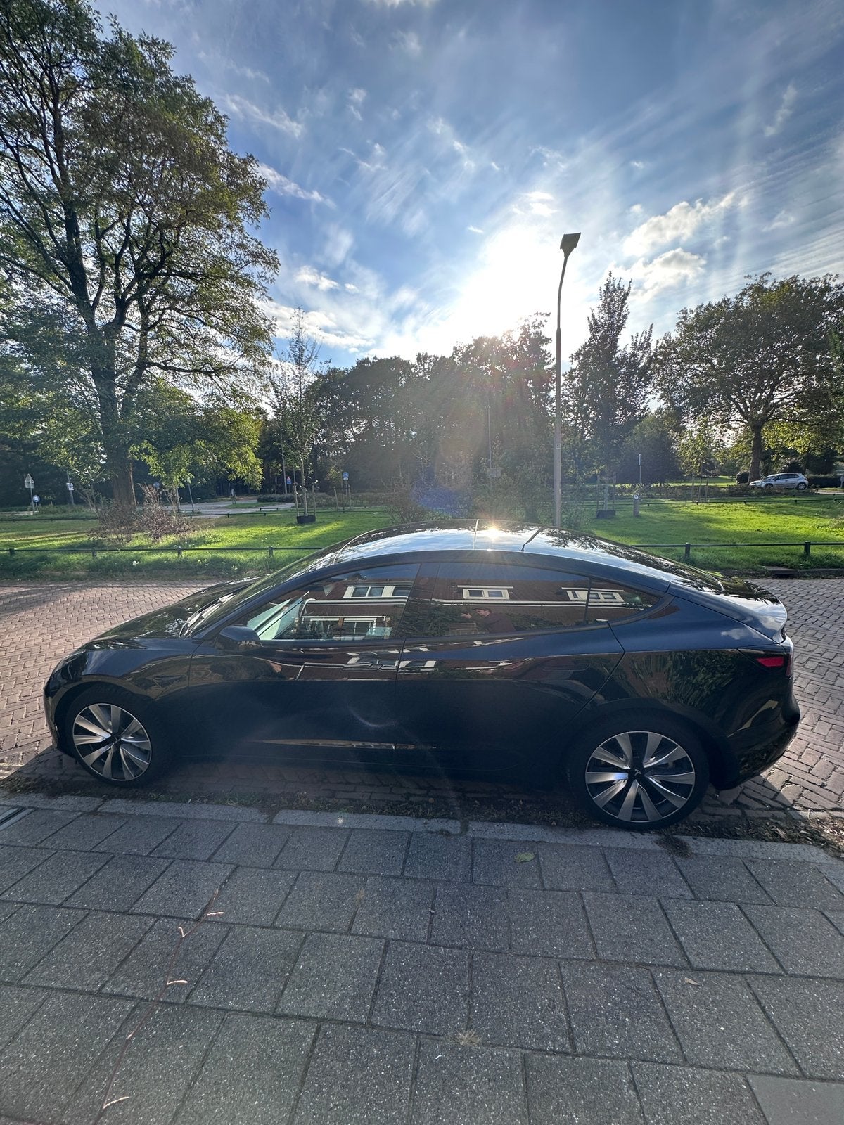 Foto 7 van Tesla Model 3 Long Range AWD | 2021 Refresh | Warmtepomp