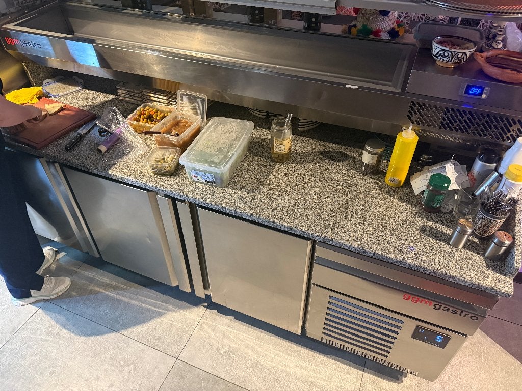 werkbank  met stevig granieten werkblad., Doe-het-zelf en Verbouw, Werkbanken, Ophalen, Gebruikt, 170 cm of meer