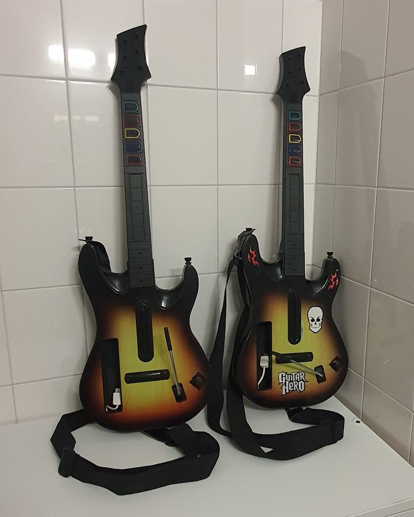 Wii Gitaar Houtprint | Wii Gitaar Hero | Guitar Hero, Spelcomputers en Games, Games | Nintendo Wii, Muziek, Gebruikt, 1 speler