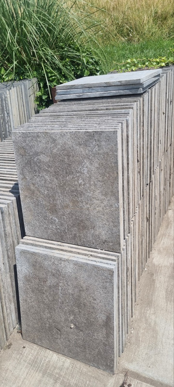 46m2 chinees natuursteen 60x60cm gevlamd en geborsteld, Tuin en Terras, Tegels en Klinkers, Ophalen of Verzenden, Natuursteen