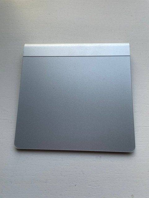 Apple Magic Trackpad A1339, Computers en Software, Ophalen, Zo goed als nieuw, Draadloos, Apple