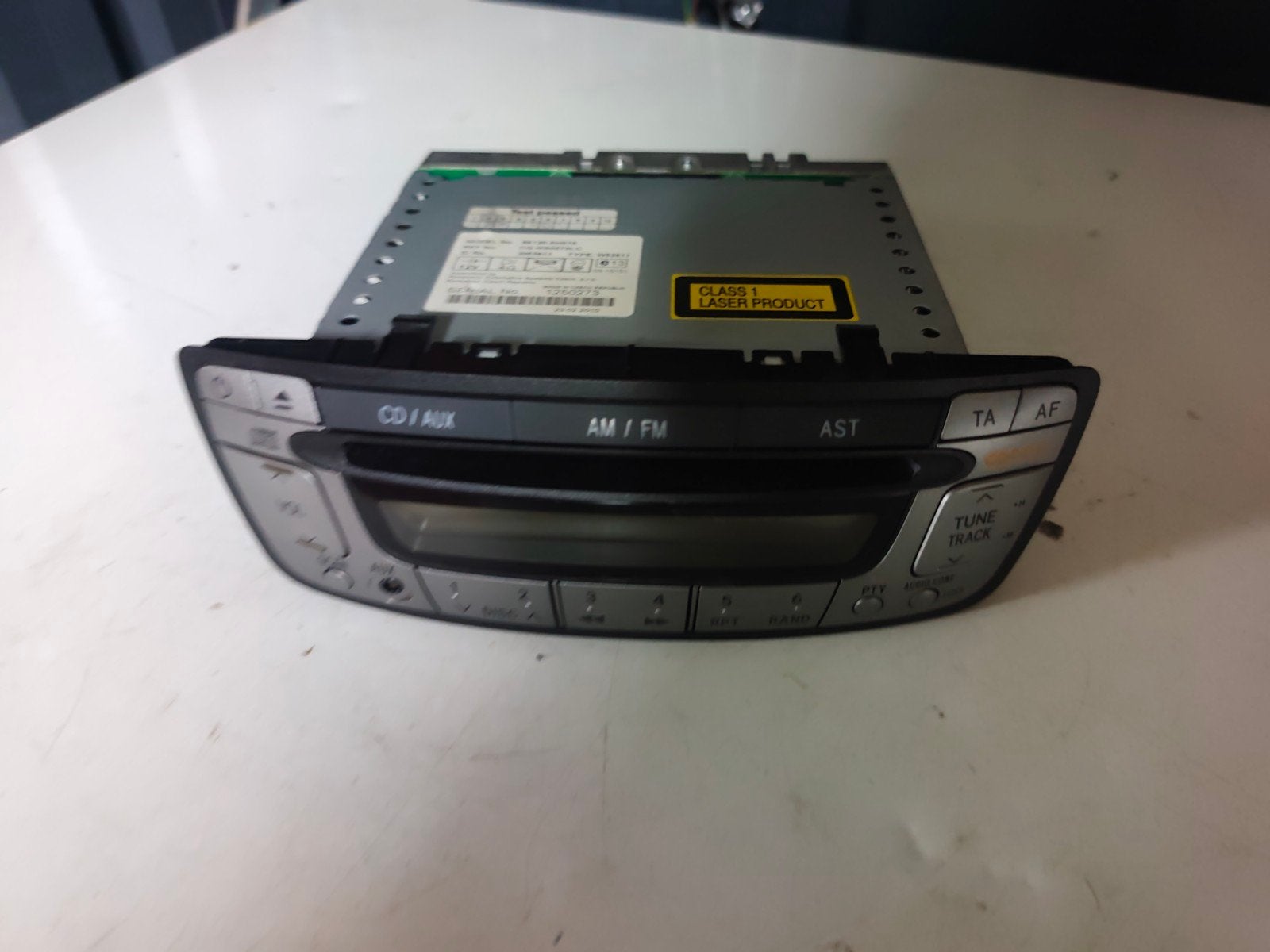originele radio Peugeot 107 Citroën c1 Toyota Aygo, Auto diversen, Autoradio's, Ophalen of Verzenden, Gebruikt