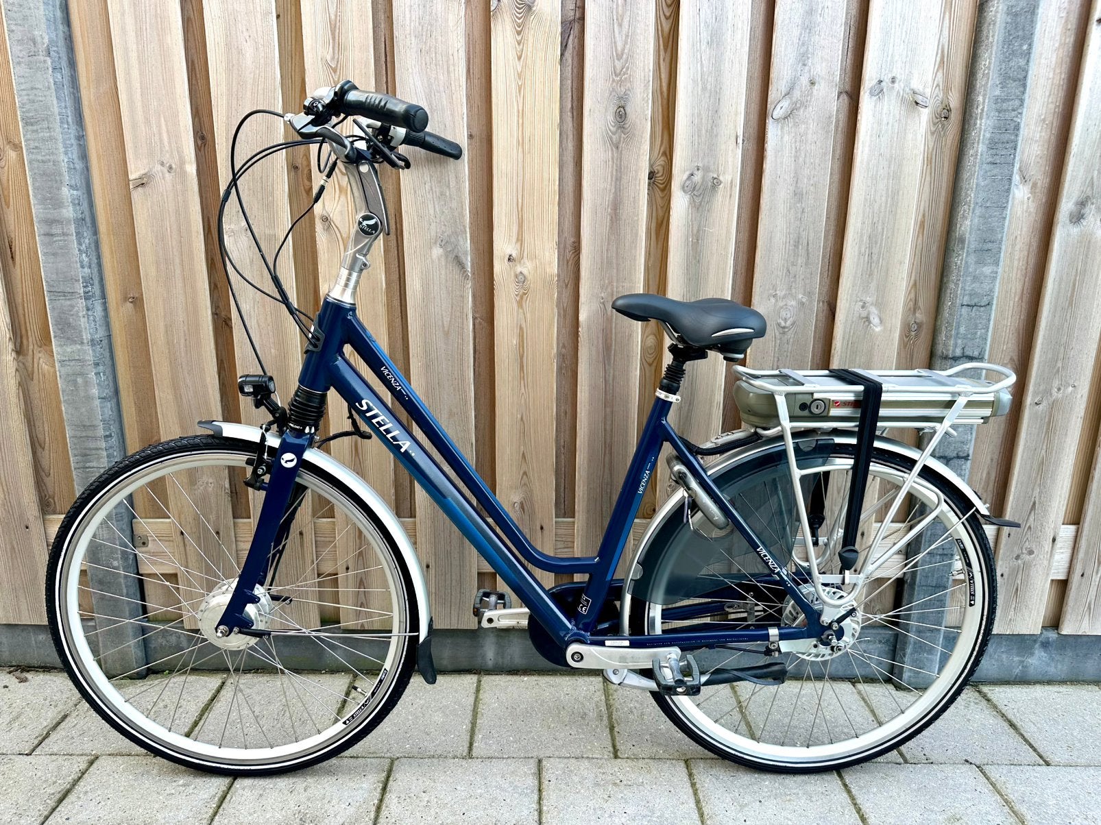 Stella Vicenza elektrische fiets met goede 522Wh accu, Gebruikt, 51 tot 55 cm, 50 km per accu of meer, Ophalen