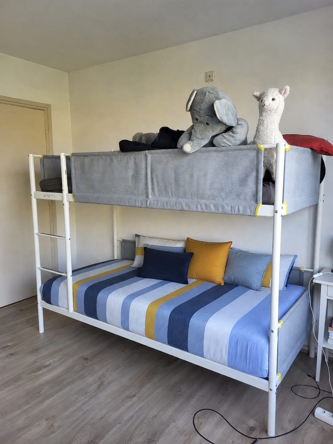 Ikea Vival 90x200cm, Ophalen, Gebruikt, Eenpersoons, 90 cm