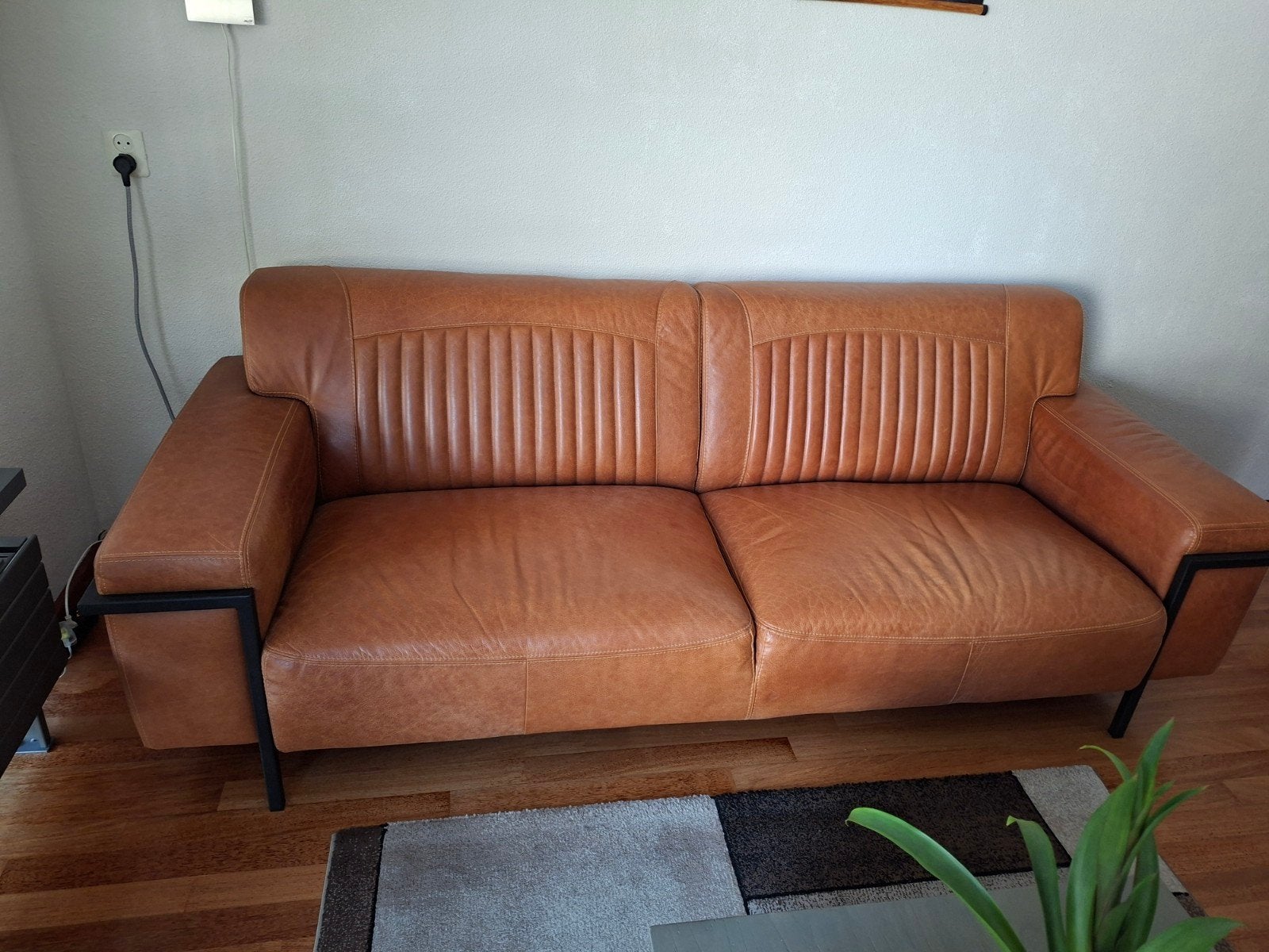 Comfortabele leren bank - 2-zits, cognac kleur, Ophalen, Gebruikt, Modern, Industrieel, Tweepersoons