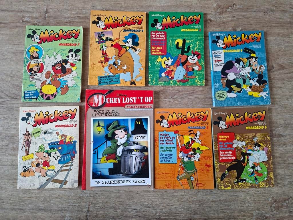 Mickey Mouse Lost het op en Stripboekjes - Mickey Maandblad, Boeken, Stripboeken, Meerdere stripboeken, Ophalen of Verzenden, Gelezen