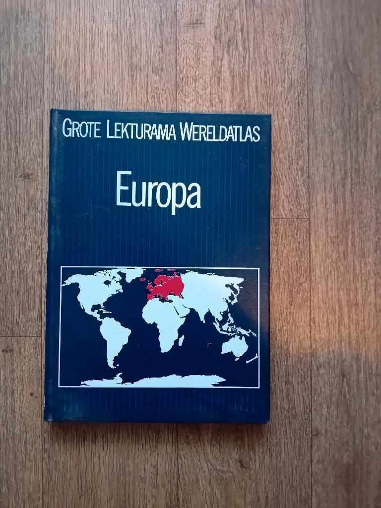 Grote Lekturama Wereldatlas - EUROPA, Boeken, 1800 tot 2000, Europa Overig, Ophalen of Verzenden, Landkaart