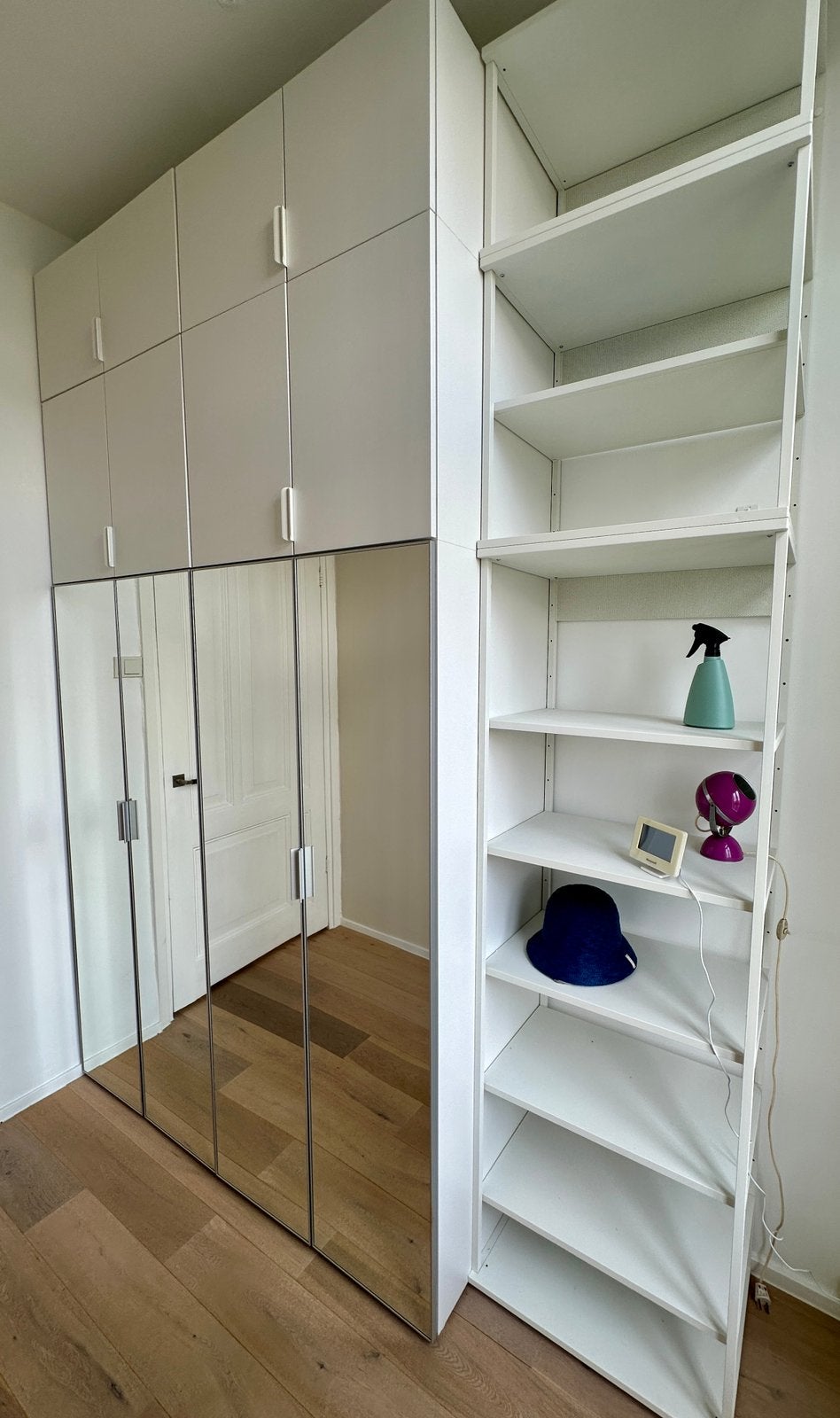 IKEA kledingkasten wit met spiegeldeuren, Ophalen, Met deur(en), 200 cm of meer, Zo goed als nieuw