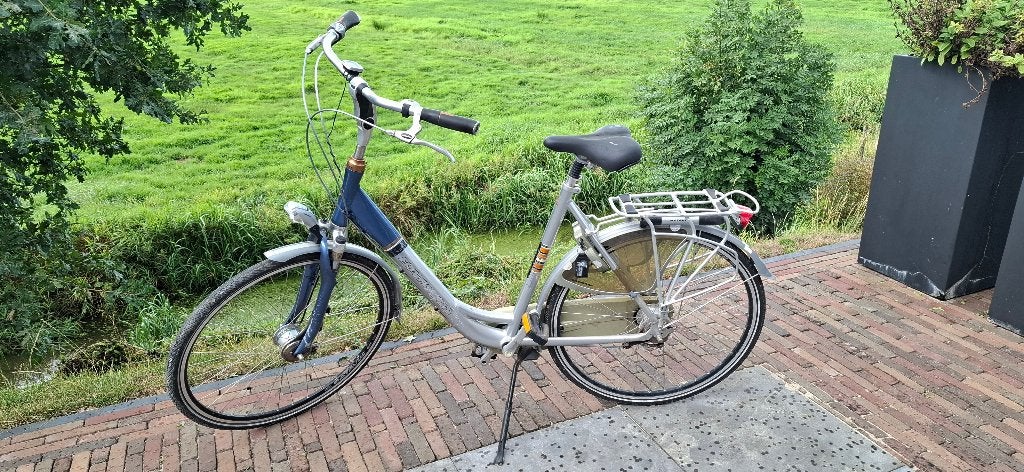 Batavus Spirit intermezzo, Fietsen en Brommers, Fietsen | Dames | Damesfietsen, Ophalen, Versnellingen, Batavus, Trommelrem