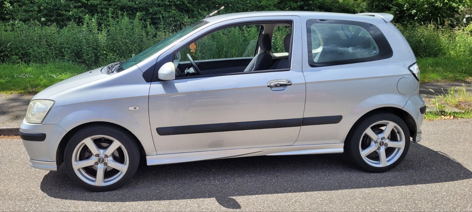 Hyundai Getz 1.6 16v GLS Sound 3DRS 2005, APK februari 2027, Auto's, Hyundai, Voorwielaandrijving, 40 €/maand, 1599 cc, 4 cilinders