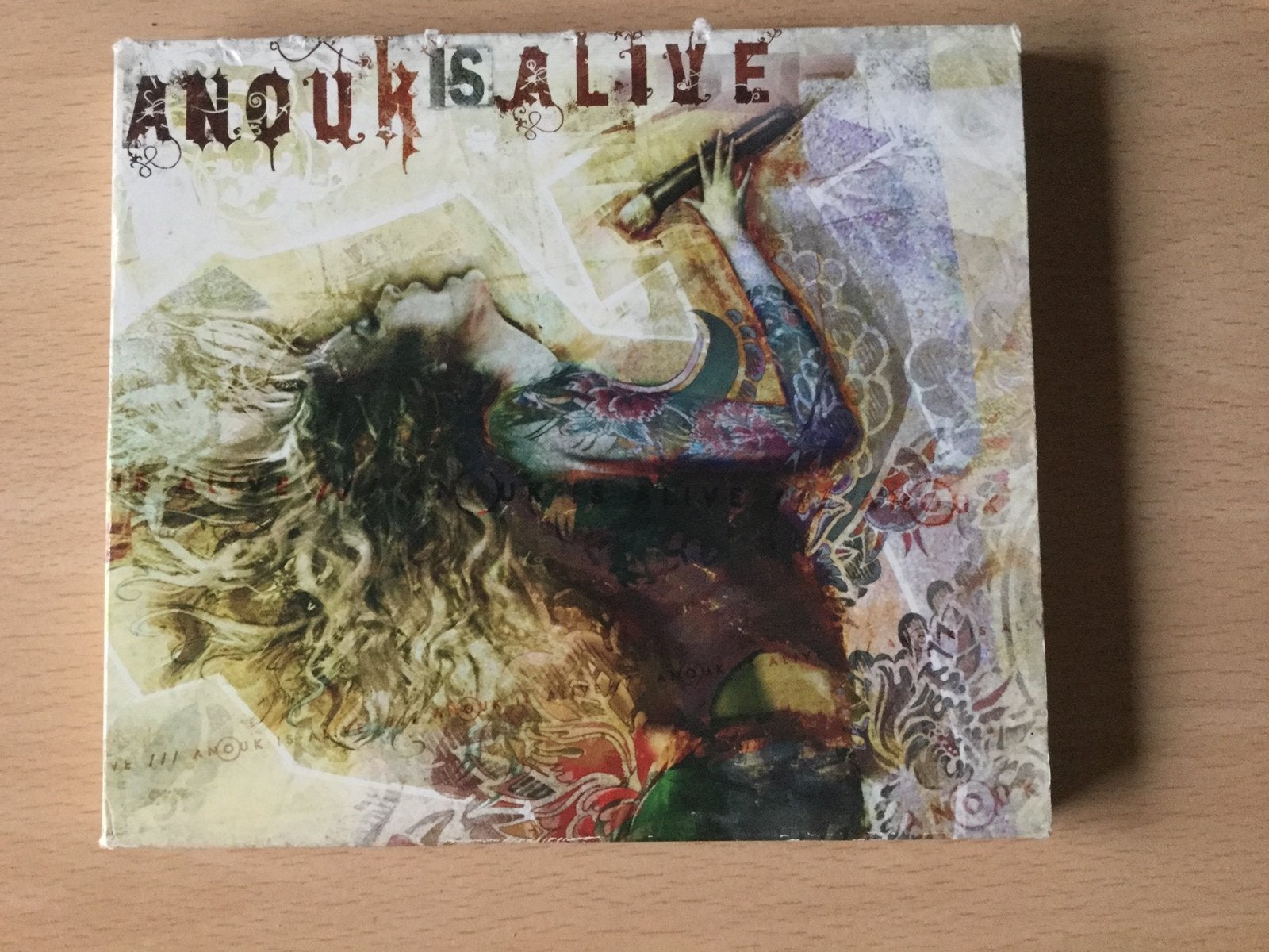 Anouk is alive. Topconcert 2cd., Ophalen of Verzenden, Zo goed als nieuw, Poprock