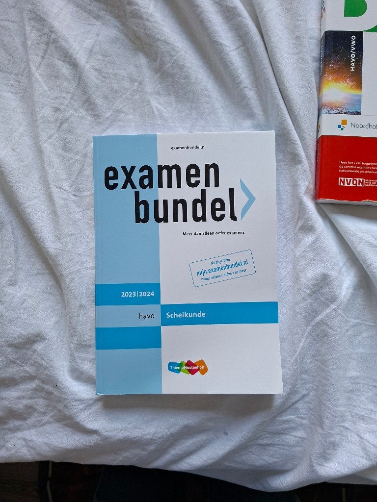 Havo Examenbundel scheikunde, Scheikunde, Ophalen of Verzenden, Zo goed als nieuw, HAVO