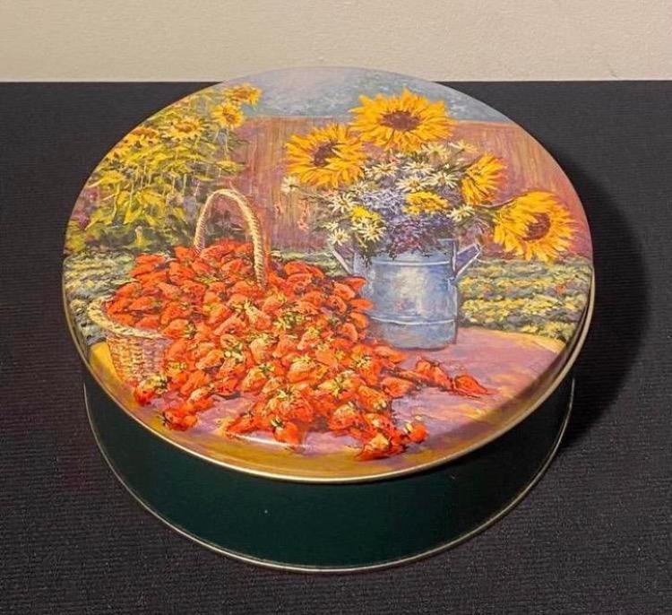 Rond blik met o.a. zonnebloemen en fruit. Doorsnede 18 cm, Ophalen of Verzenden, Zo goed als nieuw, Overige, Overige merken