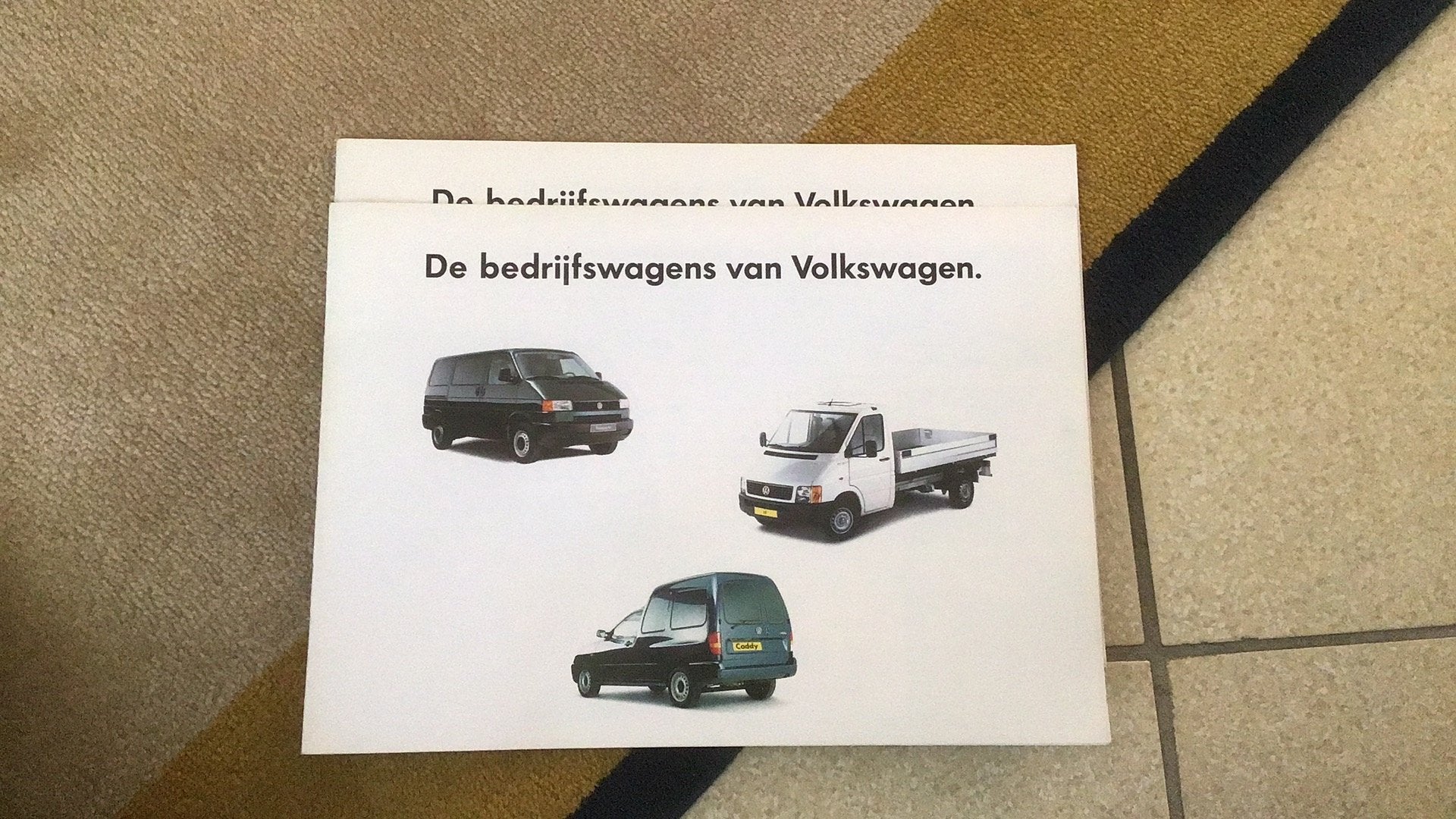VOLKSWAGEN VERZAMELFOLDER BEDRIJFSWAGENS JAREN ROND 1990, Ophalen of Verzenden, Zo goed als nieuw, Volkswagen