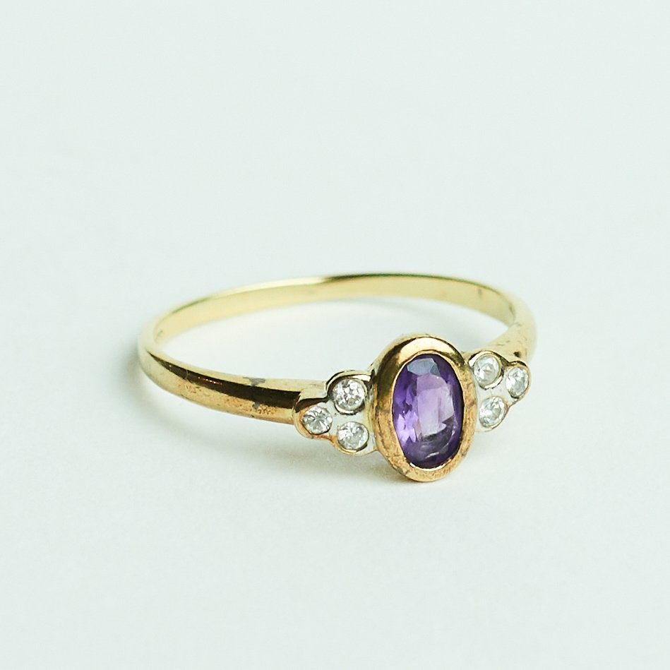 Vintage gouden ring amethist diamand 9 karaat trouwring, Ophalen of Verzenden, Zo goed als nieuw, 17 tot 18, Dame
