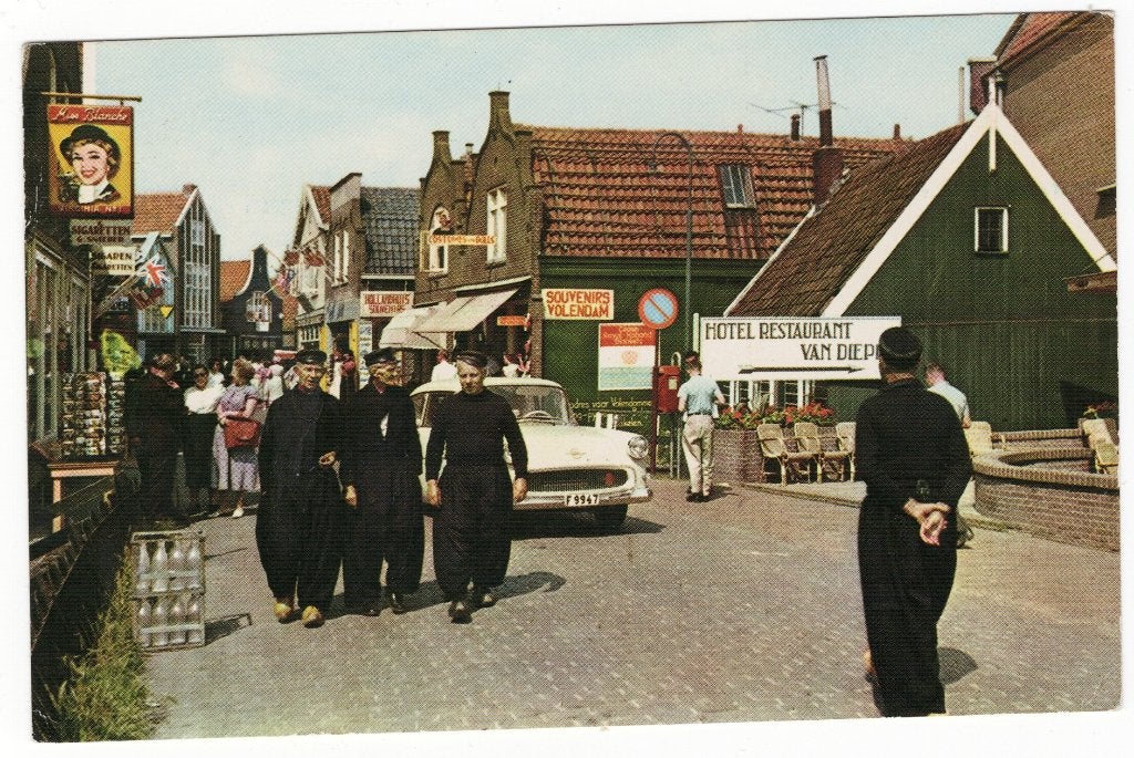 B26149 Volendam, Ophalen of Verzenden, 1980 tot heden, Gelopen, Noord-Holland